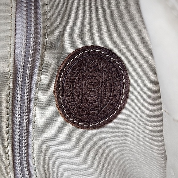 ROOTS Tan Leather Vintage Crossbody Bag Purse Multi Pockets Adjustable Strap - Picture 11 of 16